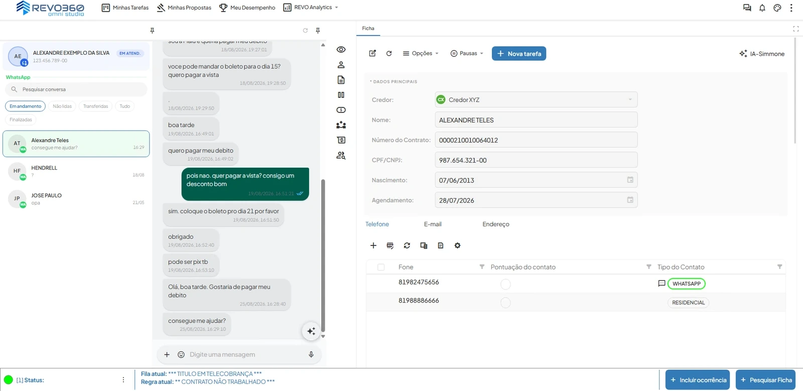 OMNI Studio do revo360: a fila de atendimentos à esquerda, a conversa de WhatsApp no centro e a ficha completa do contrato à direita, com o botão da IA-Simmone no topo